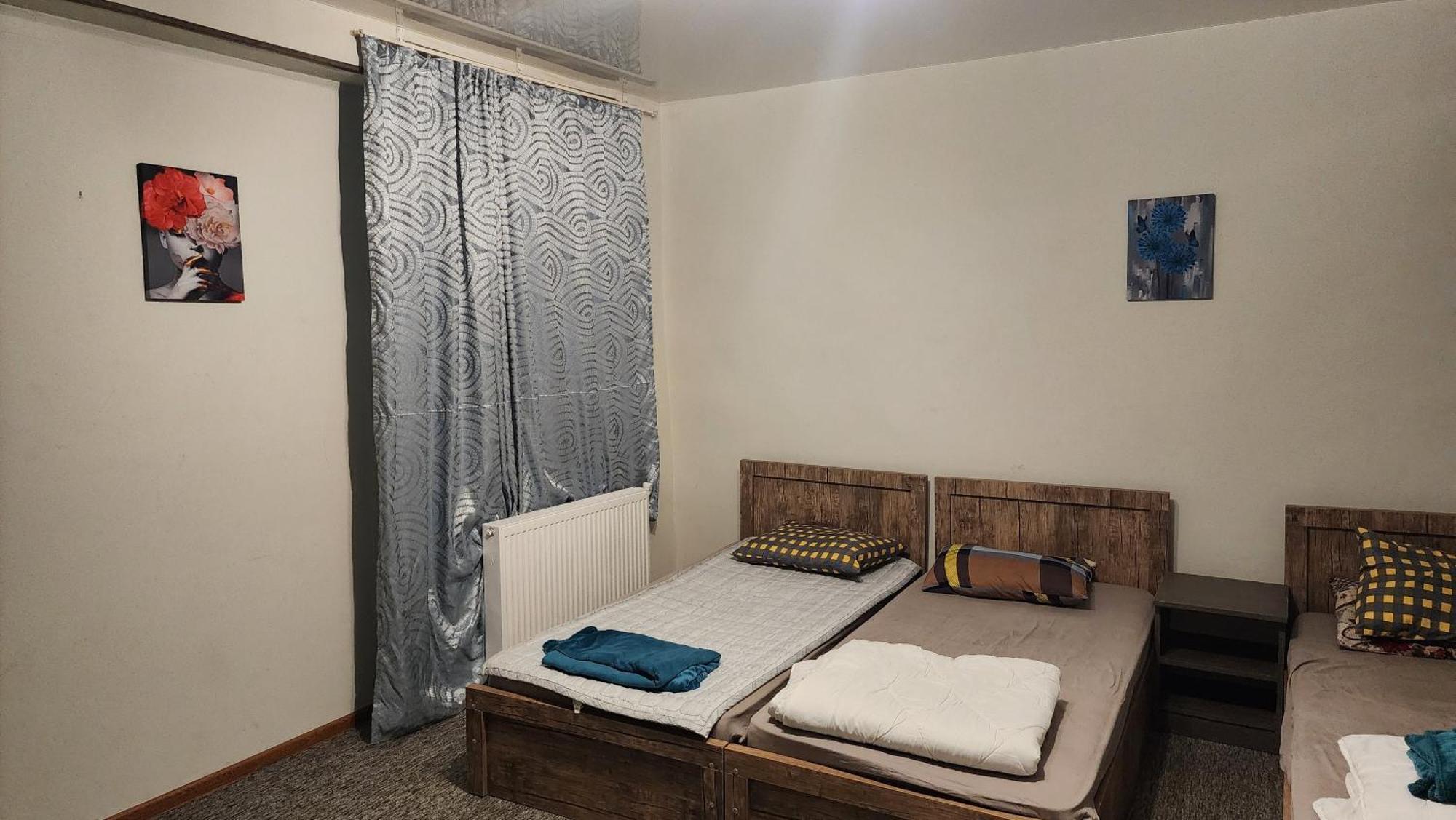 Gallary Hostel Tbilisi Esterno foto